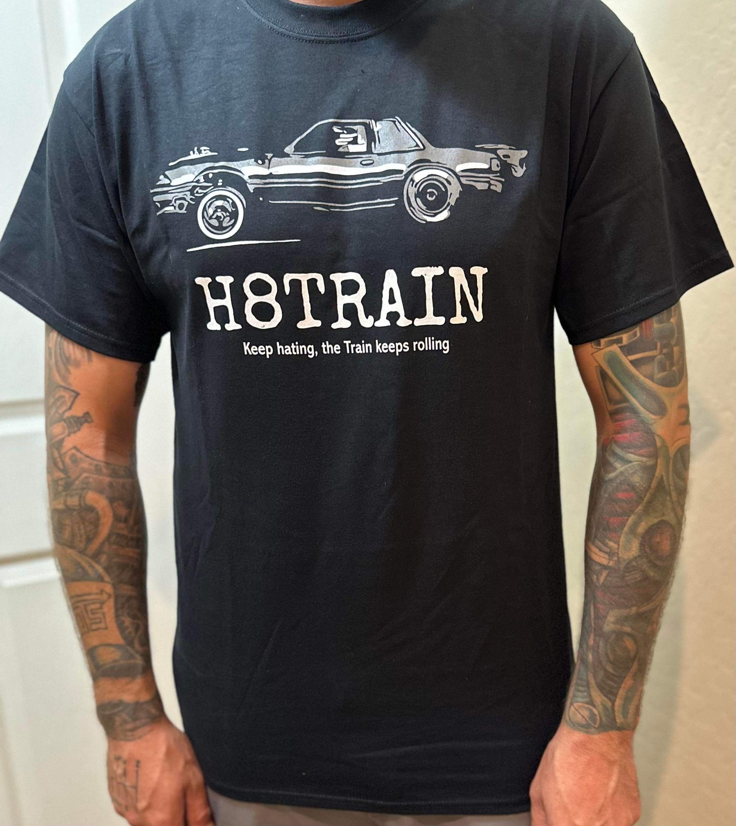 H8 TRAIN CLASSIC LOGO TEE